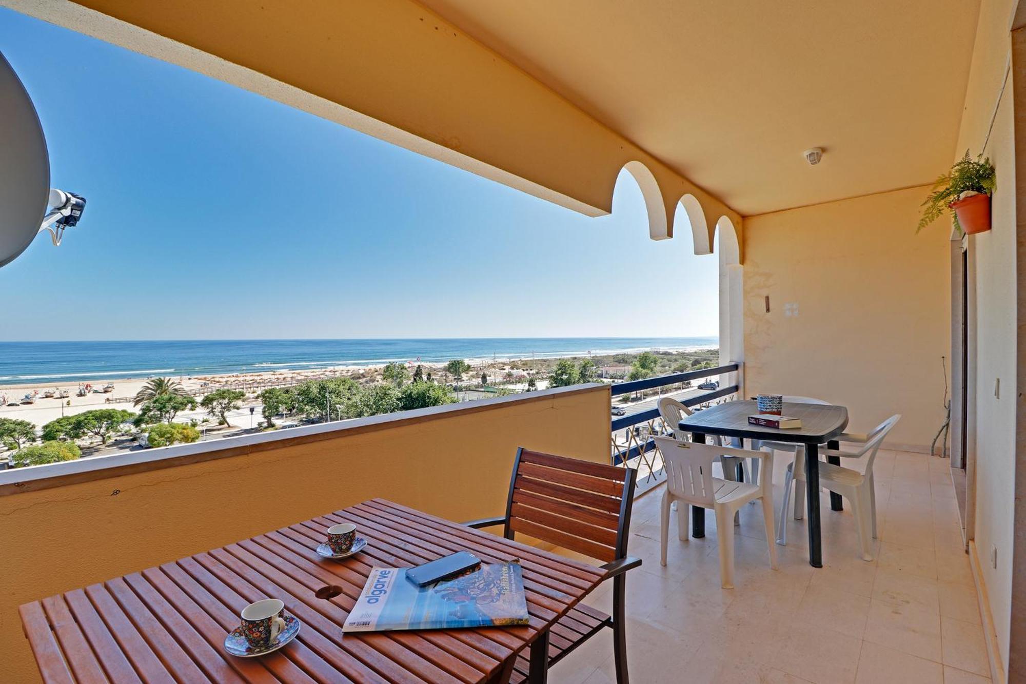 Monte Gordo Beachview 2 By Homing Exterior foto